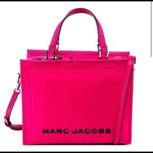 Marc Jacobs the Box 29 Hot Pink Leather